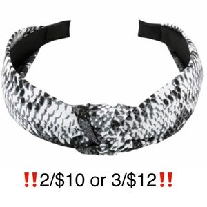 Black & White Snake Print Top Knot Anti-Slip Comfortable Headband
